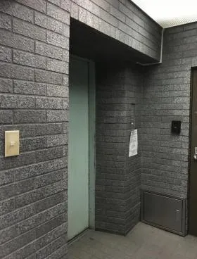 代々木グランドハイツの外観