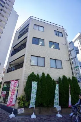 大和ビルの外観