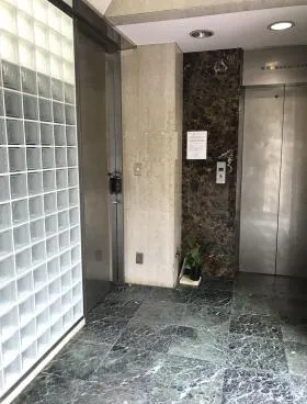 塩田トゥール秋葉原の外観