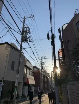 初台ビルの外観