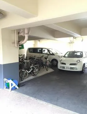 シャトー初台の外観