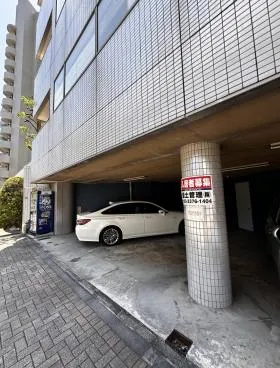 MGビルの外観