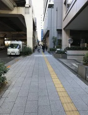 初台スカイレジテルビルの外観