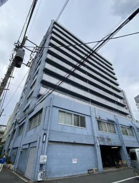 初台ハイツビルの外観