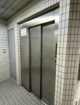 AFプラザビルの外観