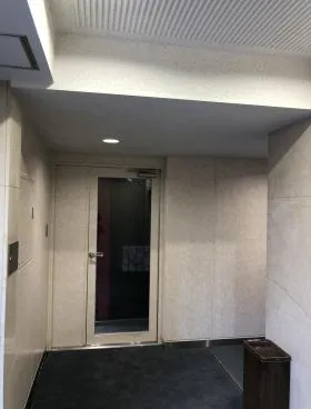 新宿ダイカンプラザビジネスタワーの外観