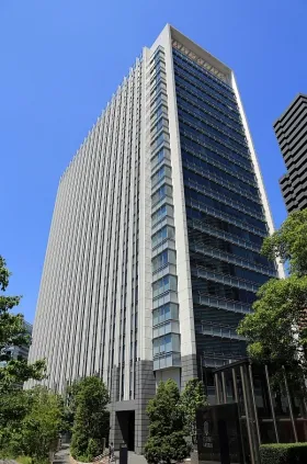 アークヒルズサウスタワーの外観