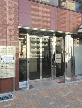 西新宿アイコービルの外観