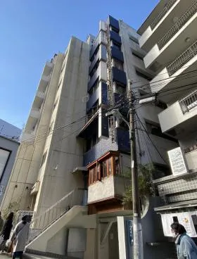 佐藤エステート3号館ビルの外観