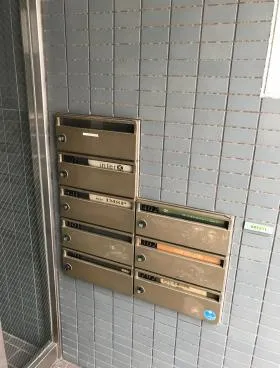 シンエイビルの外観