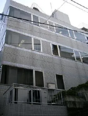 開花ビルの外観
