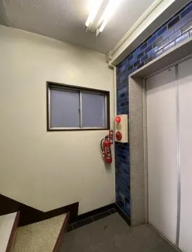 ミストラル代官山ビルの外観