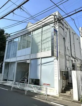 DHビルの外観