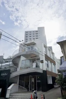ROOB2ビルの外観