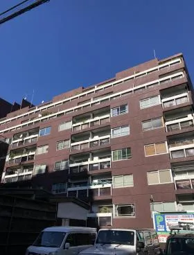 代官山エーデルハイムの外観