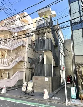 ベルビー代官山ビルの外観