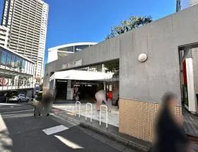 中央口からもアクセスしやすい
