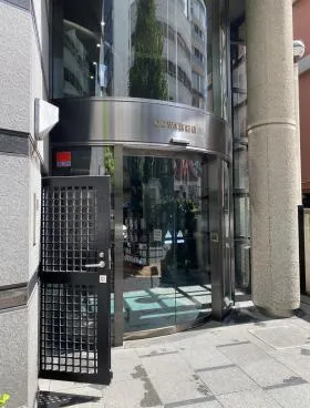 GOWA西新宿の外観