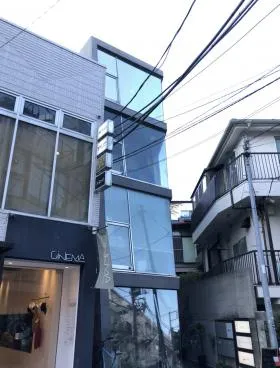 LUZ代官山ビルの外観