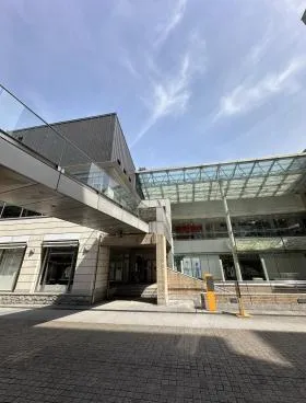 代官山ディセビルの外観