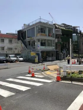 堀井代官山ビルの外観