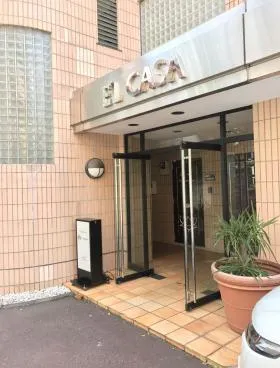 EL CASAビルの外観