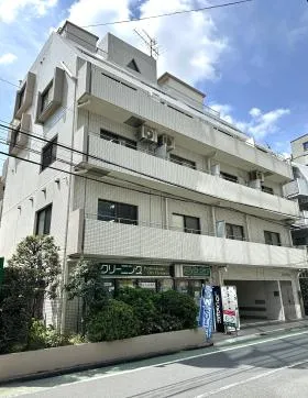 O・Hビルの外観