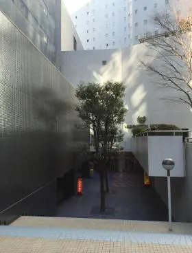 新宿三井ビルディング二号館の外観