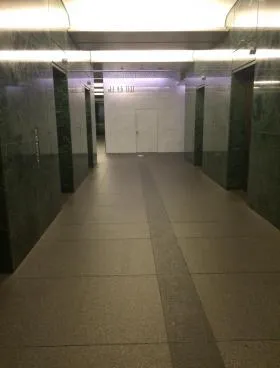 グランパークタワーの外観