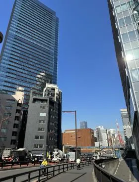 グランパークタワーの外観