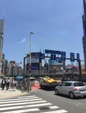 第一山本ビルの外観