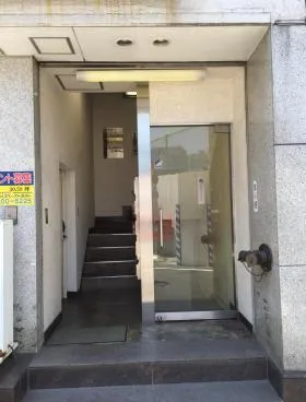 第一山本ビルの外観