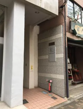 マスダビルの外観