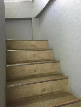 アイロン広尾ビルの外観