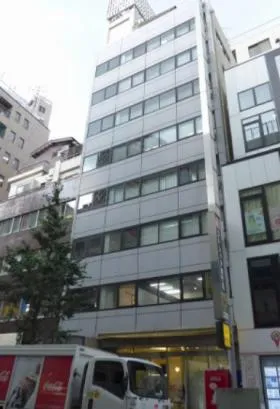 岡山ビルの外観