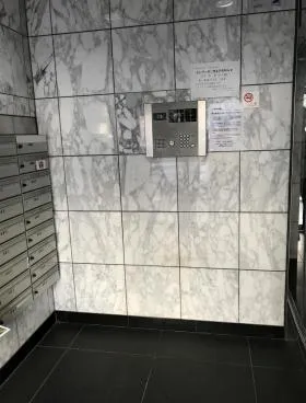 広尾ユタカタワーズの外観