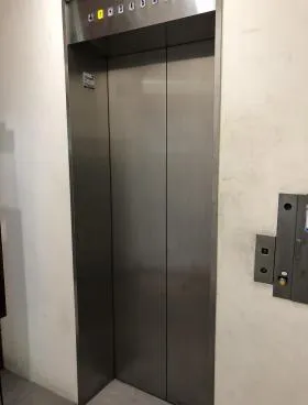 広尾アネックスビルの外観