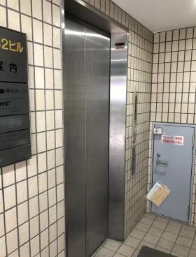 デリス第2ビルの外観