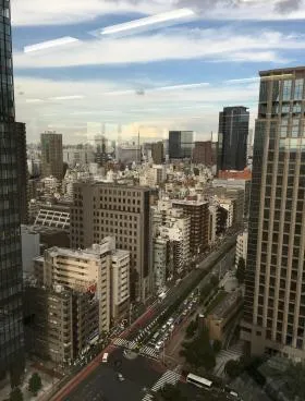 西新宿三井ビルディングの外観