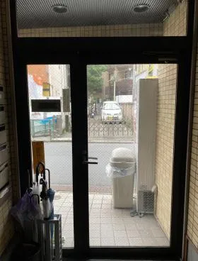 MHビルの外観