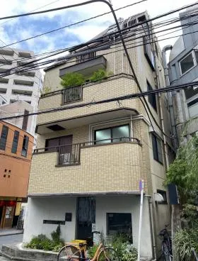MHビルの外観
