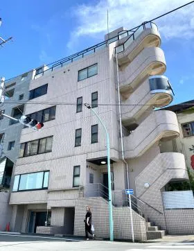 ATYビルの外観