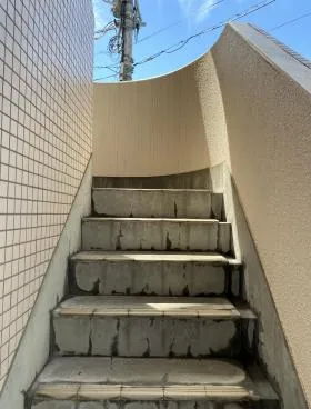 ATYビルの外観