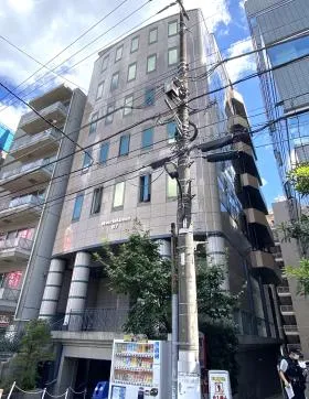 Barbizon87の外観