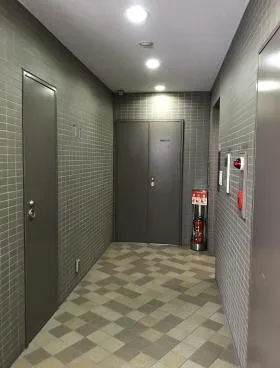 中健ビルの外観