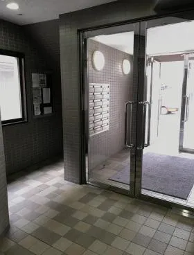 中健ビルの外観