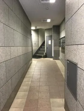 万寿金ビルの外観