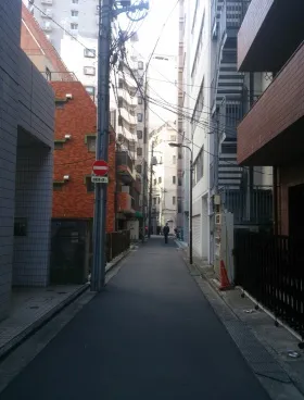 新宿旭A館ビルの外観