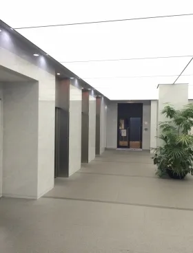市ヶ谷スクエア(旧市ヶ谷東急)ビルの外観