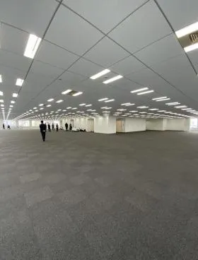 市ヶ谷スクエア(旧市ヶ谷東急)ビルの外観